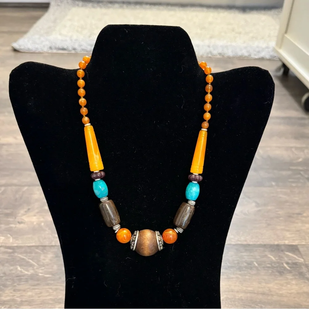 Vintage‎ Avon Necklace
